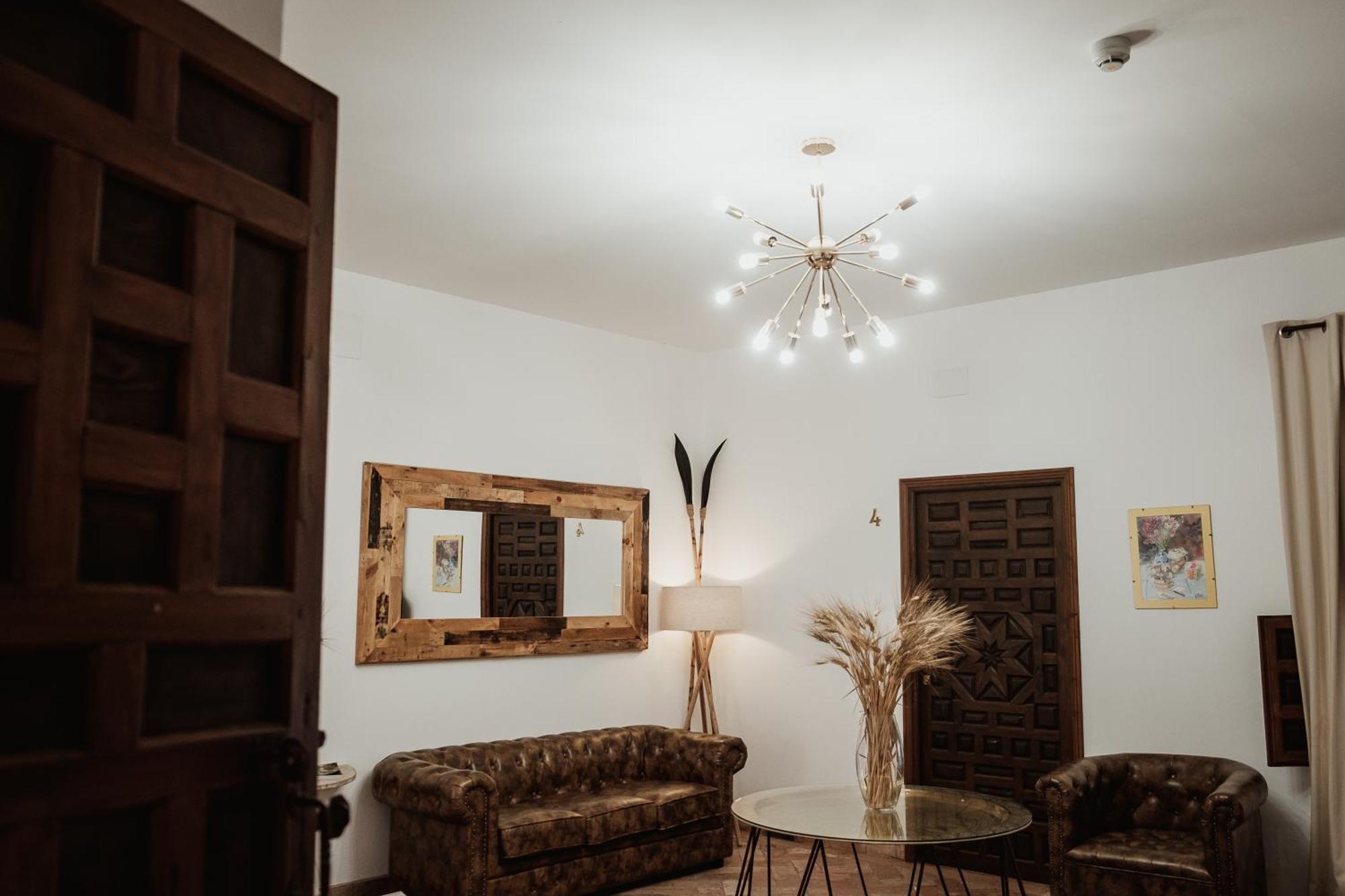 Hostal Cafe Frenteabastos Carmona  Exteriér fotografie
