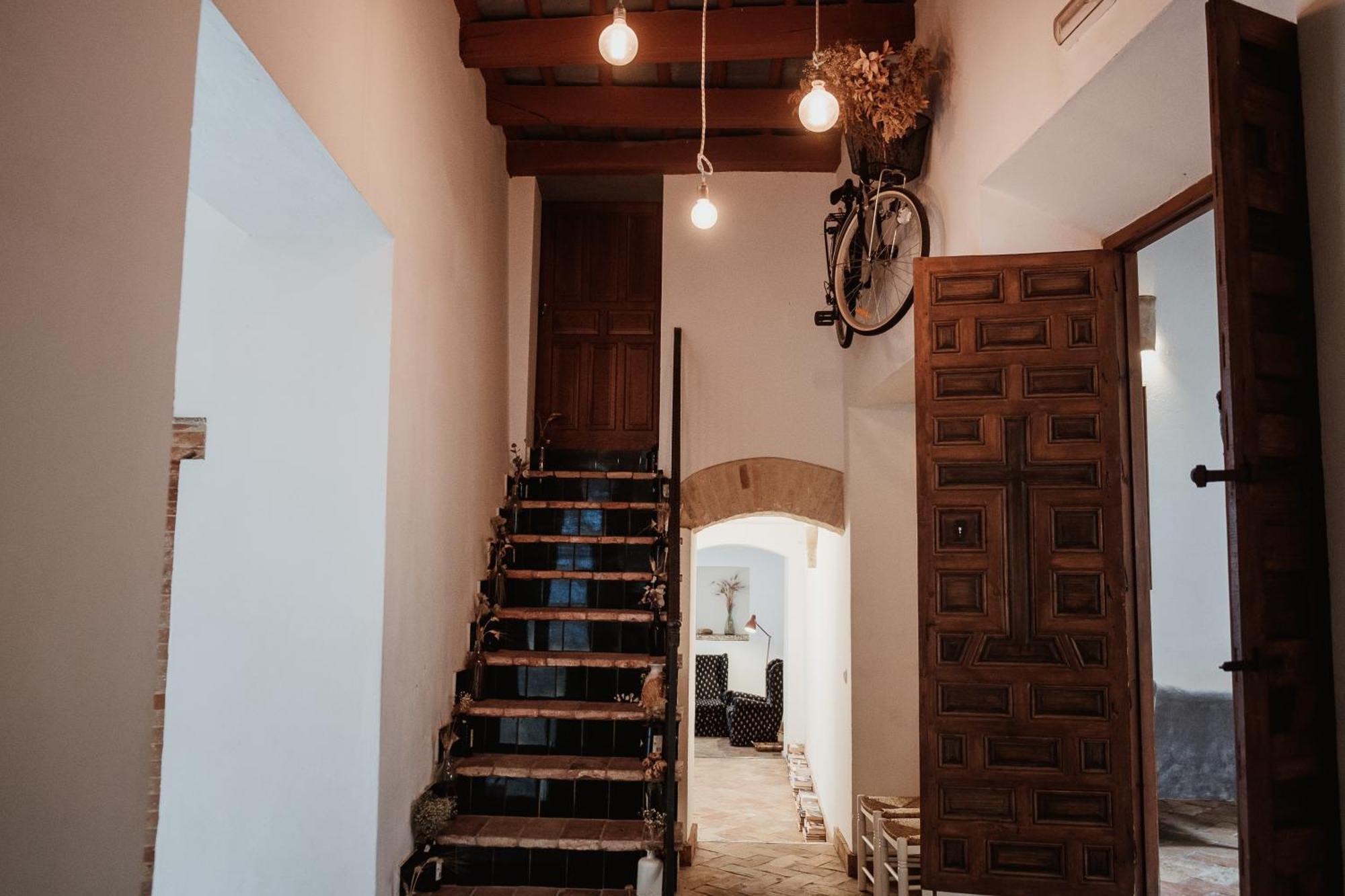 Hostal Cafe Frenteabastos Carmona  Exteriér fotografie