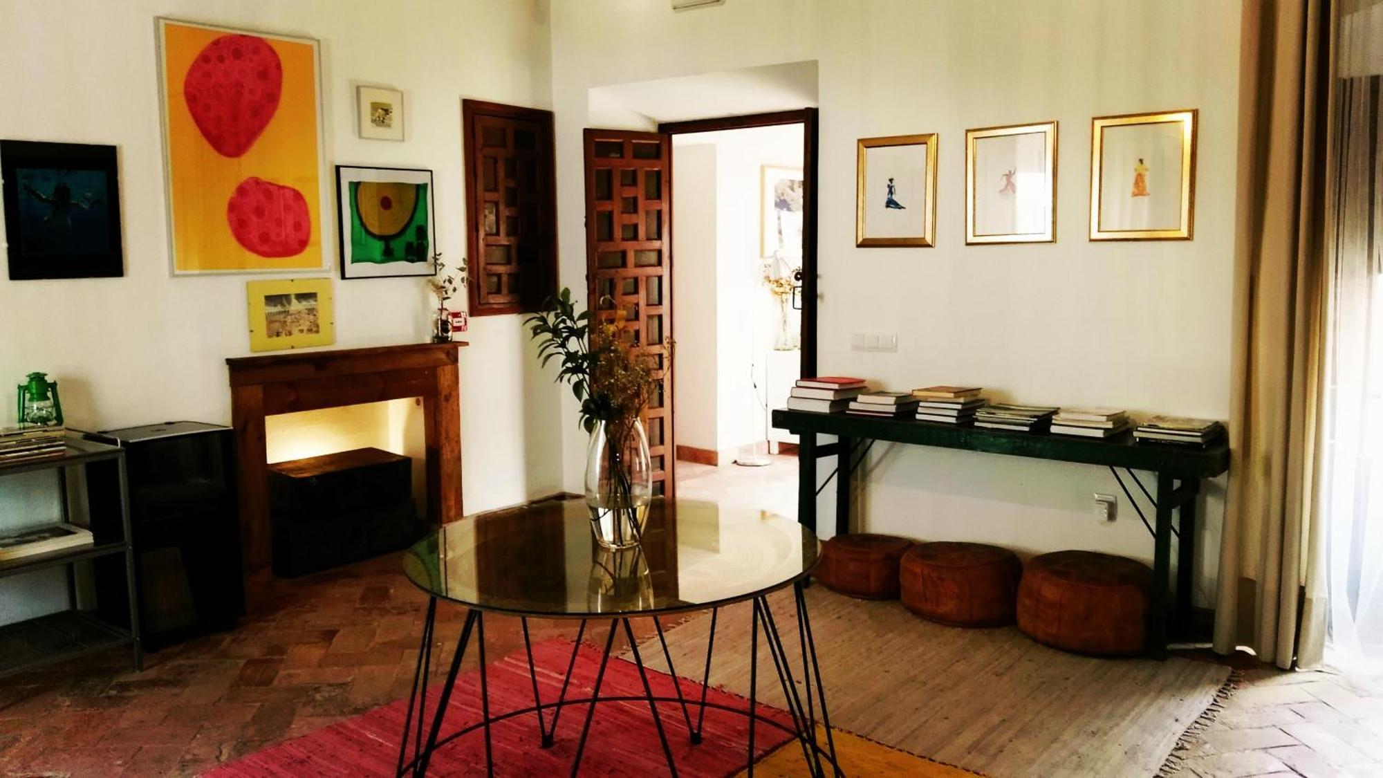 Hostal Cafe Frenteabastos Carmona  Exteriér fotografie