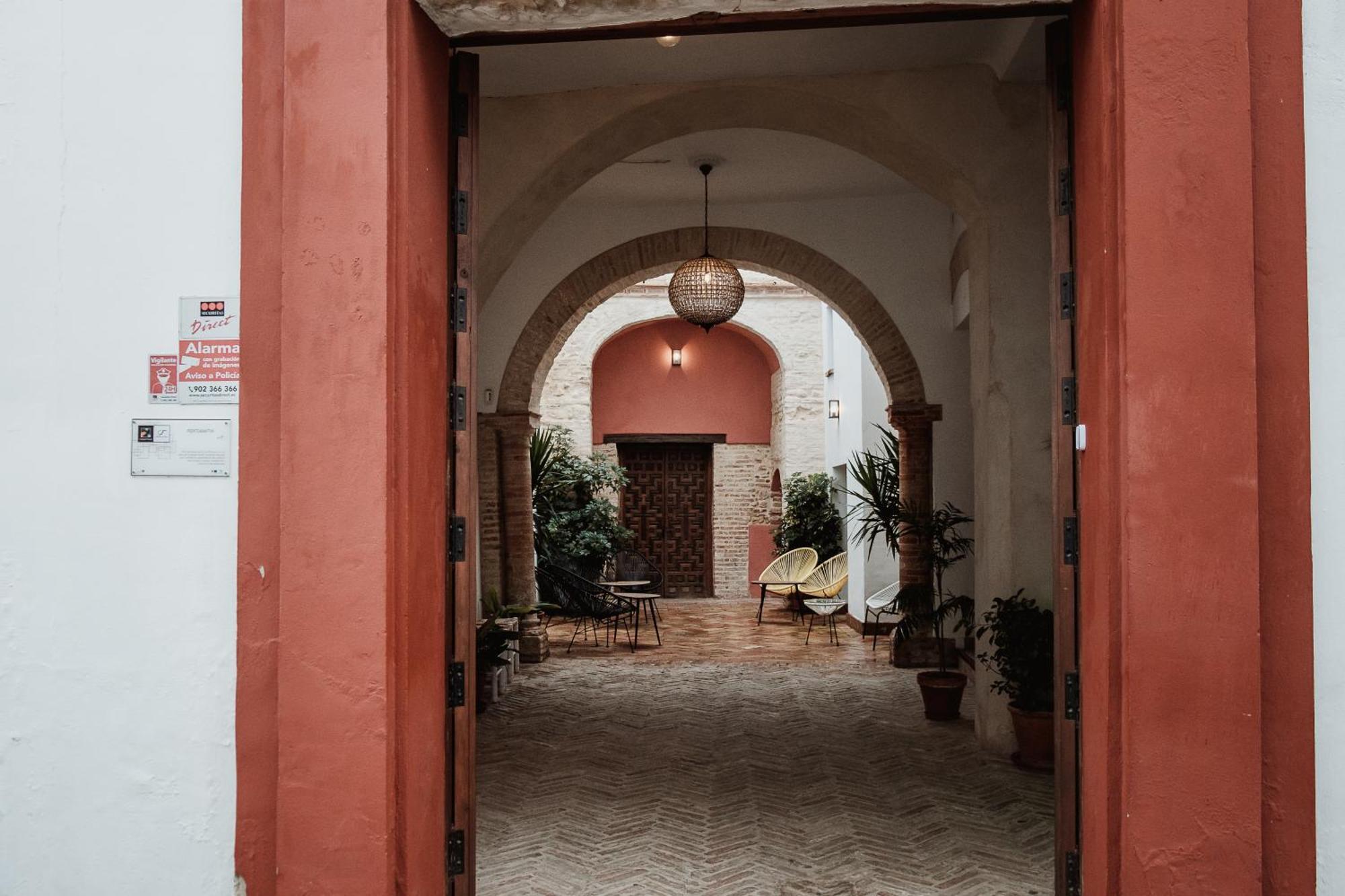 Hostal Cafe Frenteabastos Carmona  Exteriér fotografie