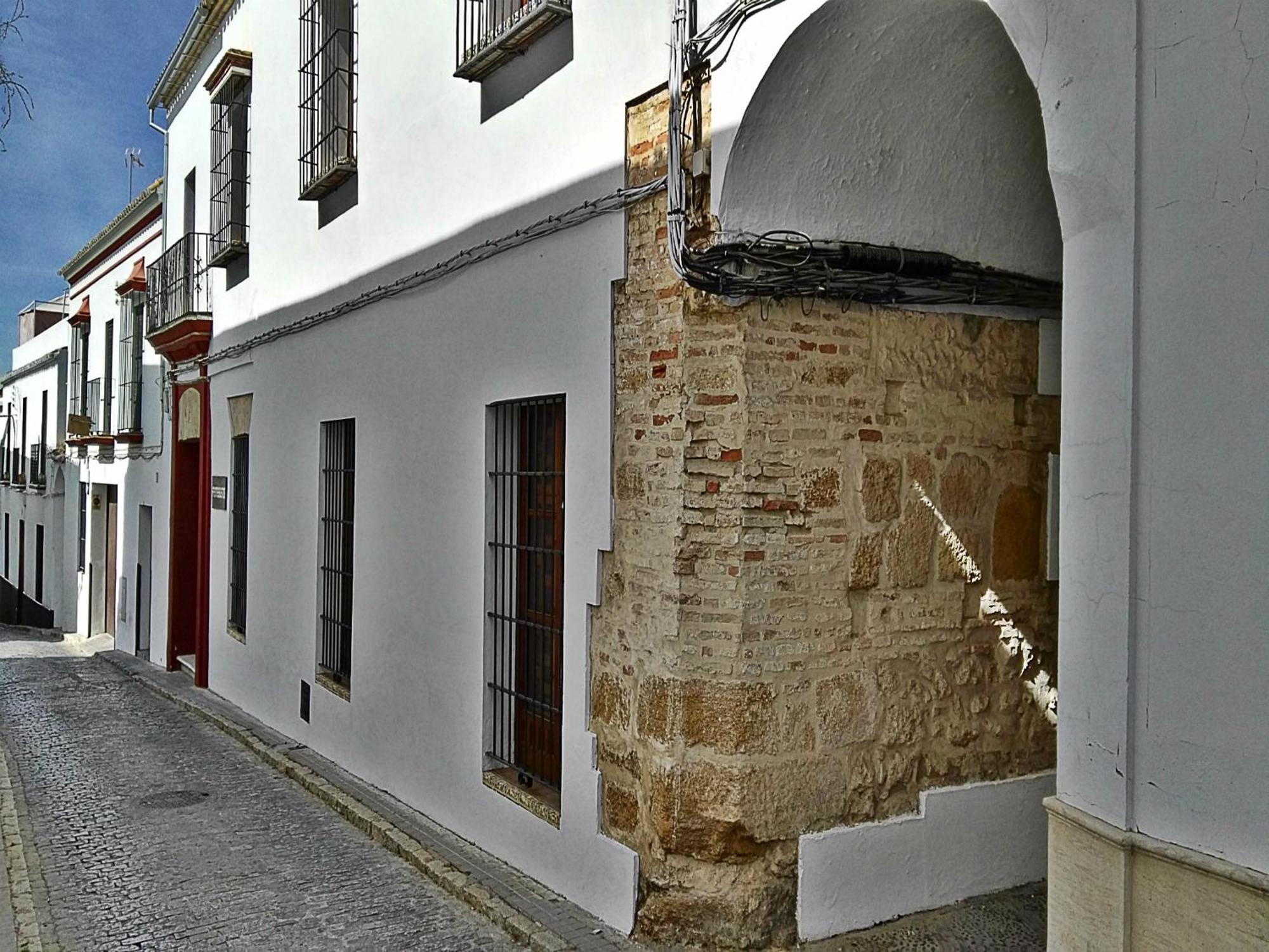 Hostal Cafe Frenteabastos Carmona  Exteriér fotografie