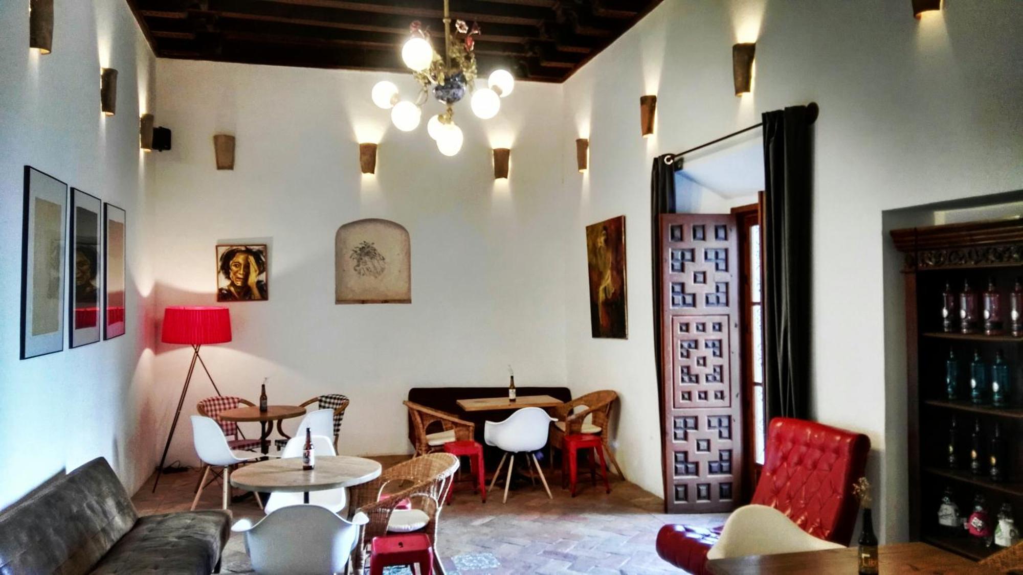Hostal Cafe Frenteabastos Carmona  Exteriér fotografie
