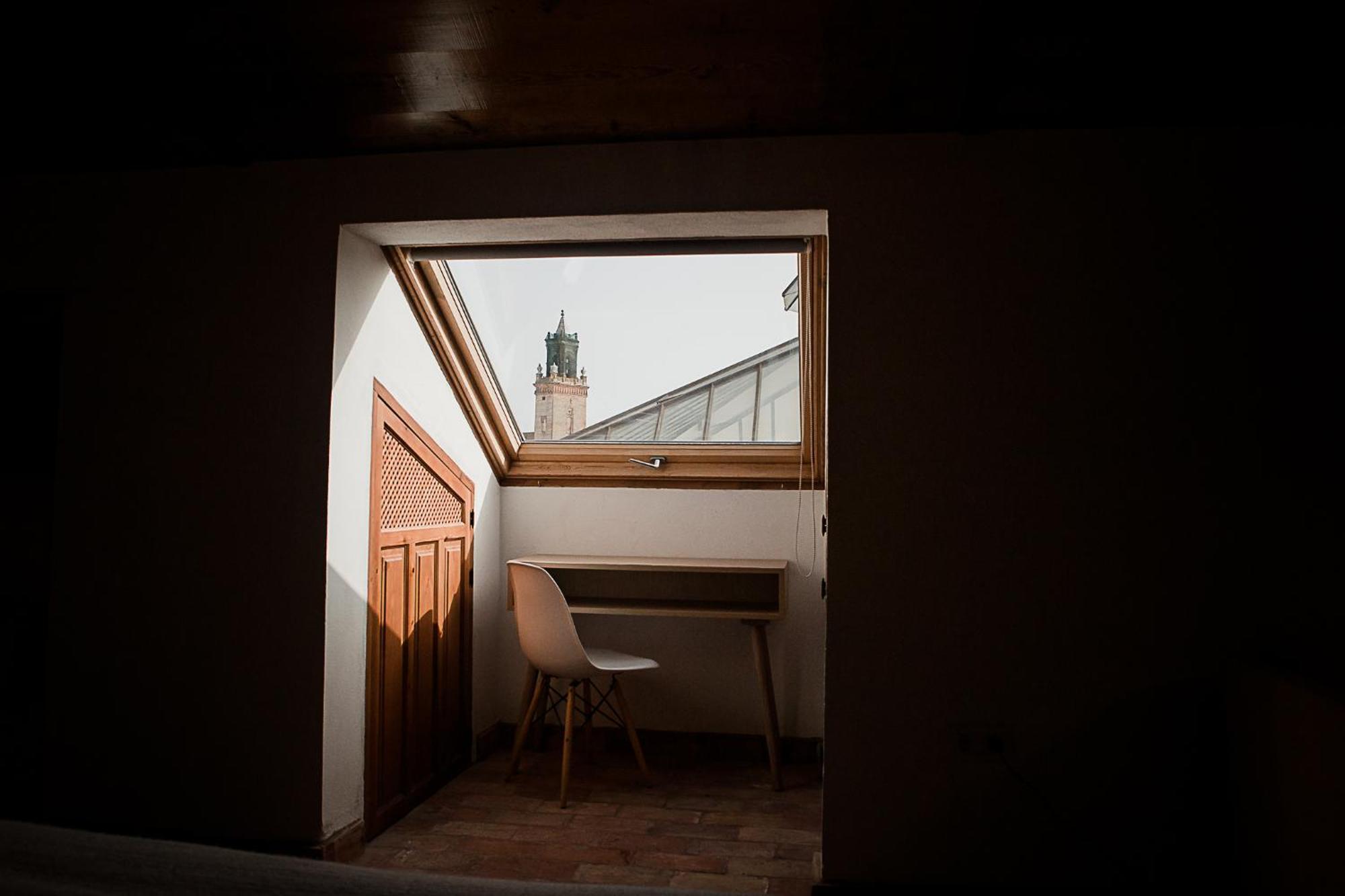 Hostal Cafe Frenteabastos Carmona  Exteriér fotografie