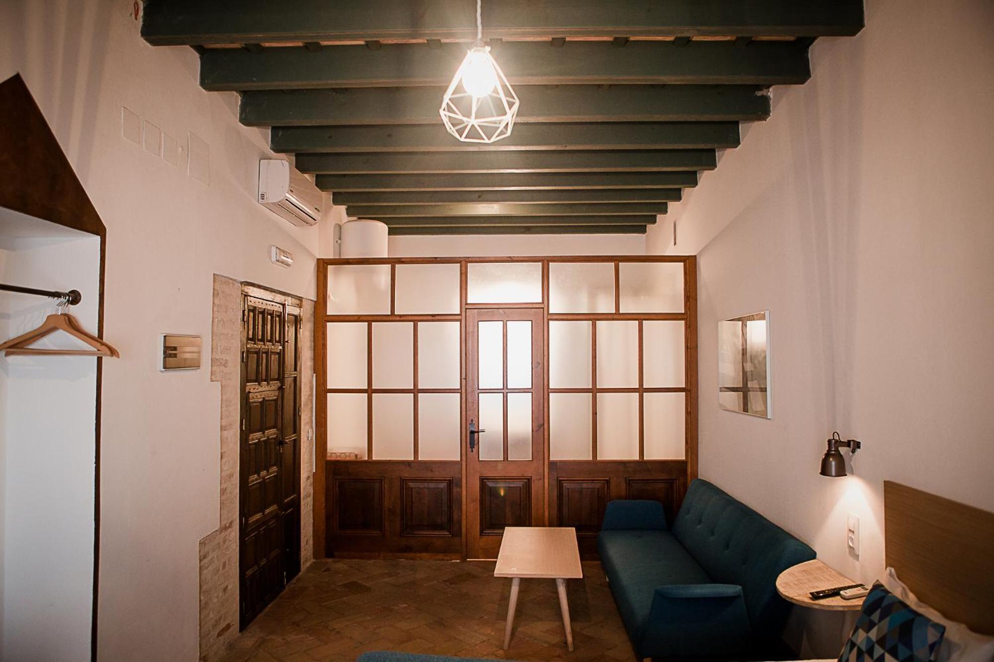 Hostal Cafe Frenteabastos Carmona  Exteriér fotografie