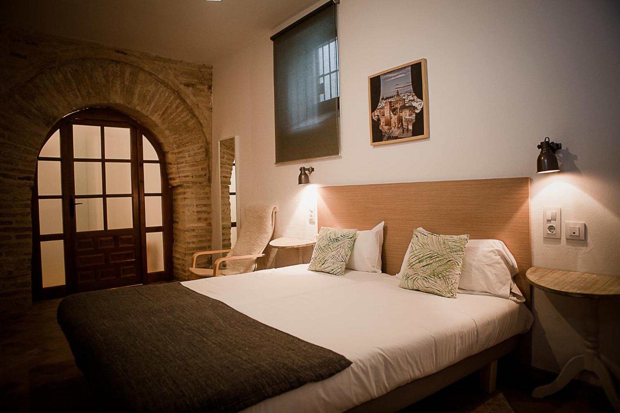 Hostal Cafe Frenteabastos Carmona  Exteriér fotografie